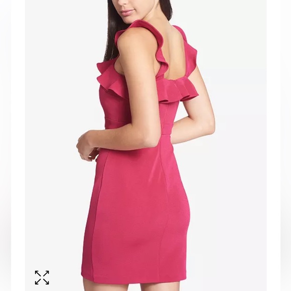 GUESS Ruffled Bodycon Dress - NWOT - Picture 2 of 8